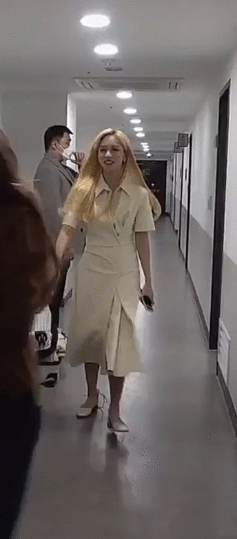 2d69039092c662d6ded6f84e3a371d16_1593350209_227.gif